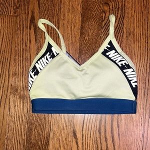 Sports bra